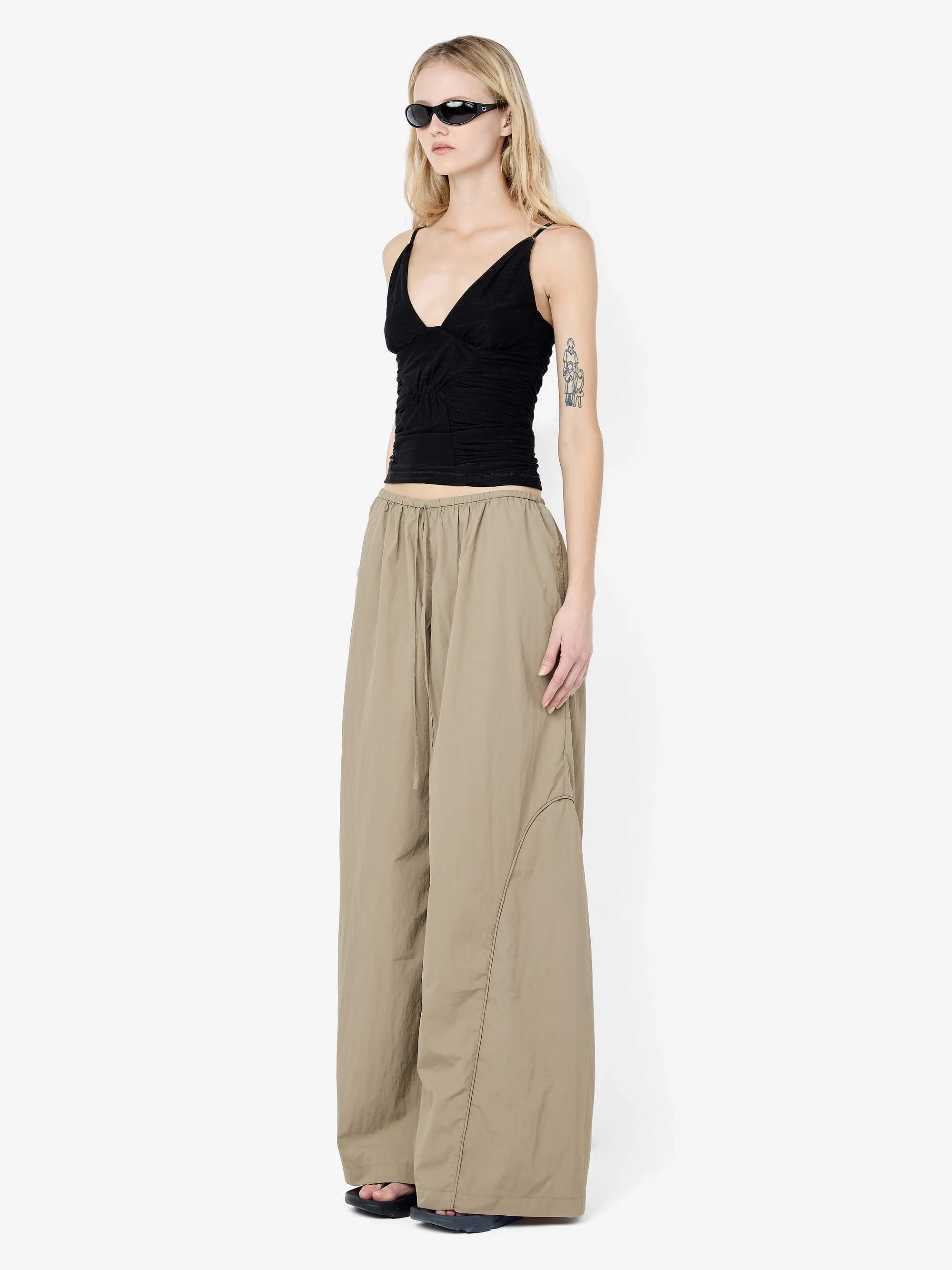 AIRLIE TOP - BLACK - Image 2