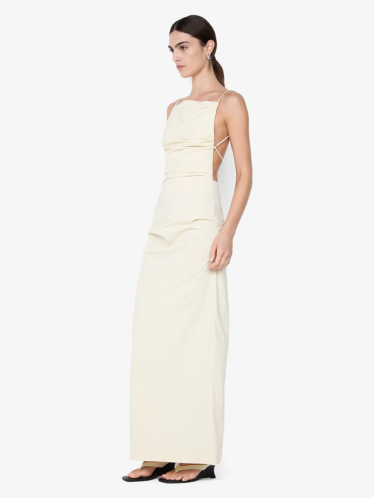 ALLIRA TUCK MAXI  DRESS - VANILLA - Image 2