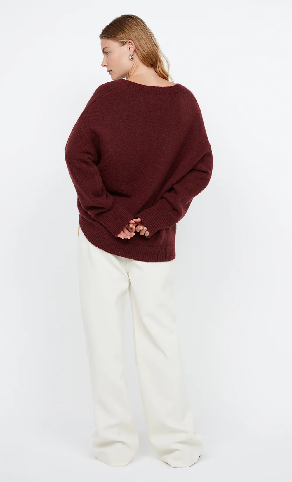 CAMPBELL V NECK JUMPER - PLUM - Image 3
