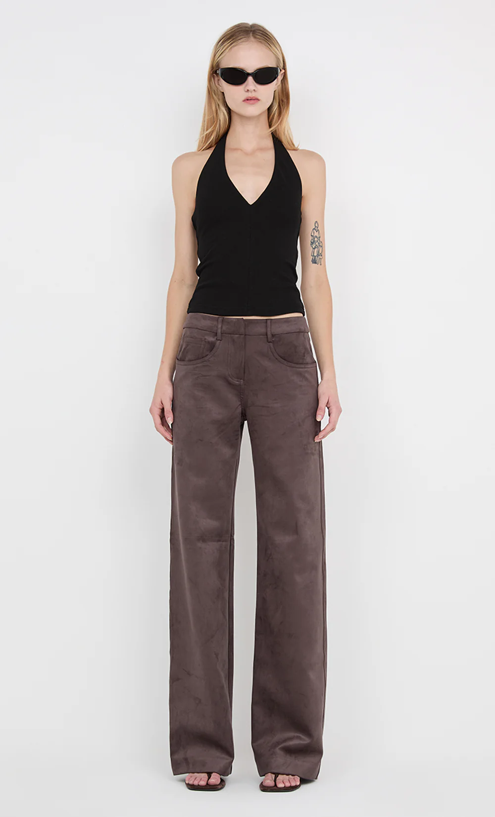 IONE HALTER TOP - BLACK
