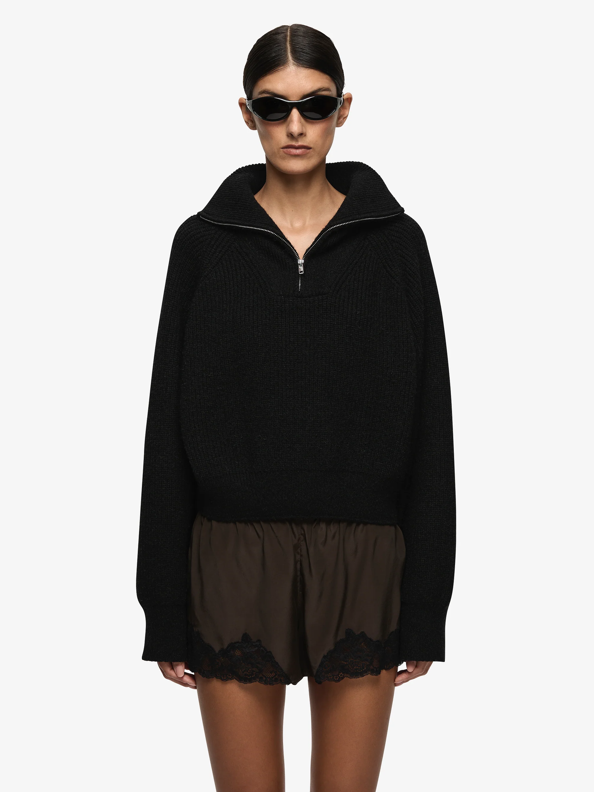 MAISON SHORT - DARK CHOCOLATE/BLACK - Image 2