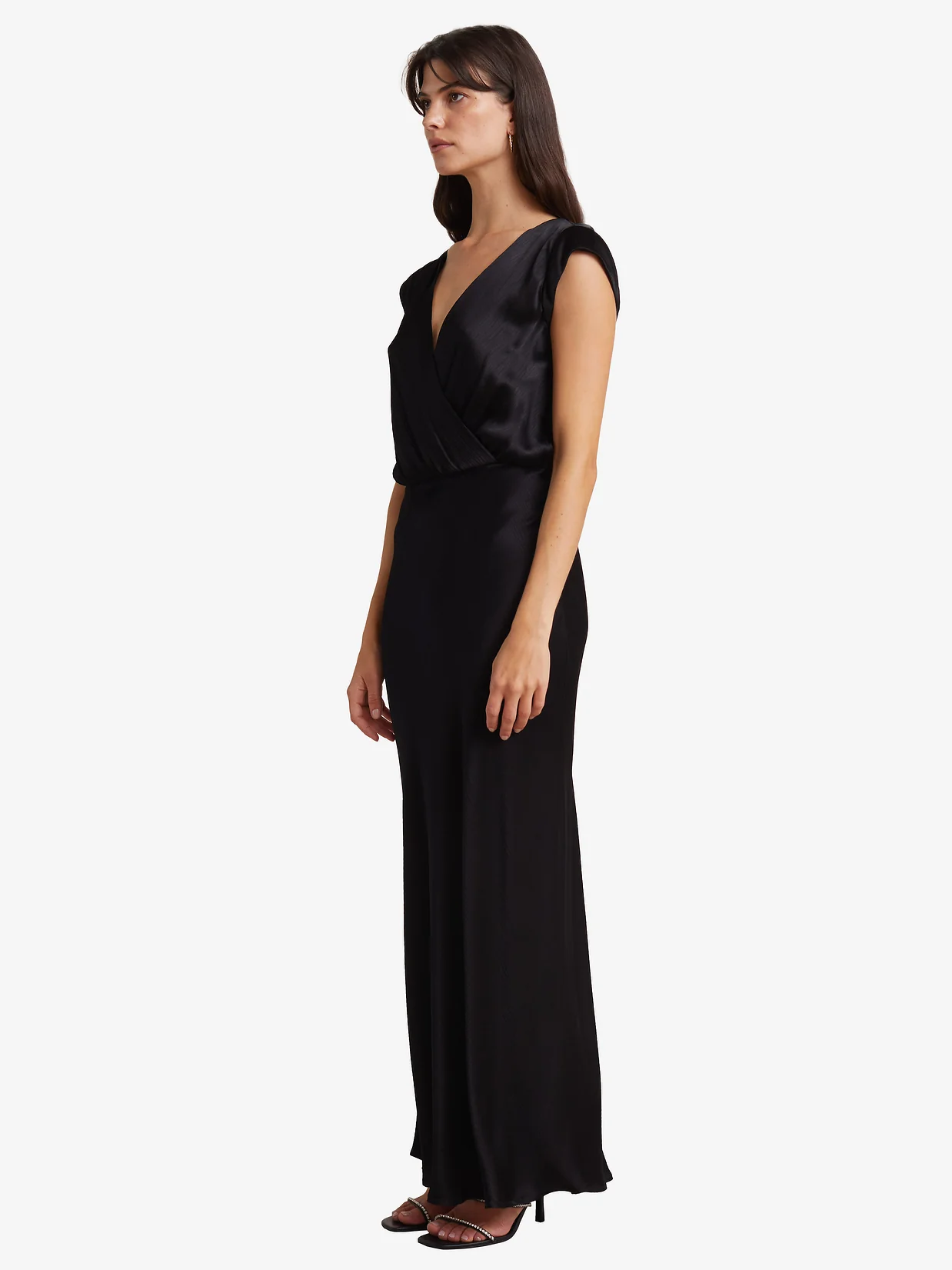 MOON DANCE MAXI DRESS - BLACK - Image 2