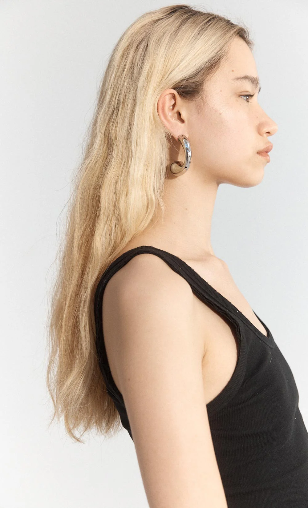 SIENNA ORB EARRING - SILVER - Image 4